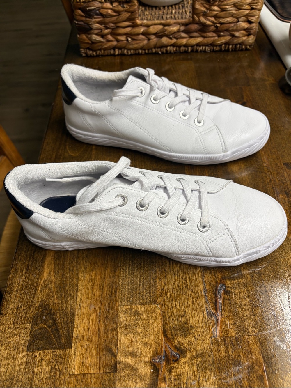 Tommy Bahama White Leather-Look Sneakers - Picture 4 of 5